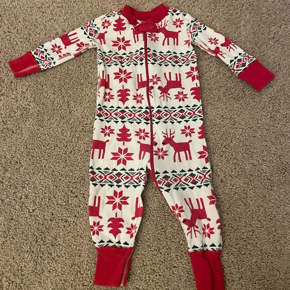 Hanna Andersson sleeper / holiday print / 9-12 months